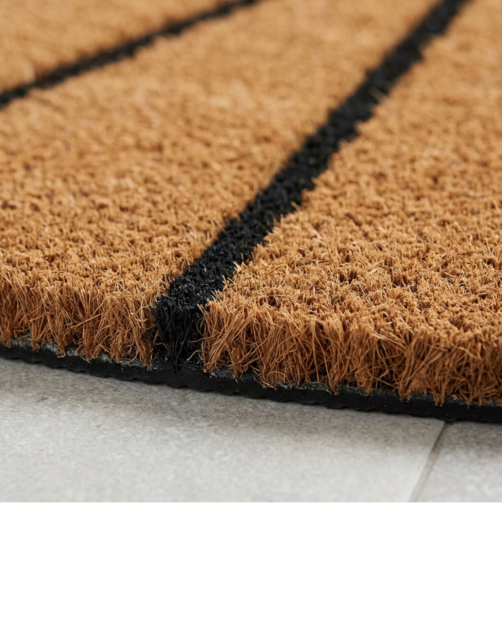 Roomg Half-Moon Coir Door Mat 45 x 75 cm Natural Black Fan - Detail view